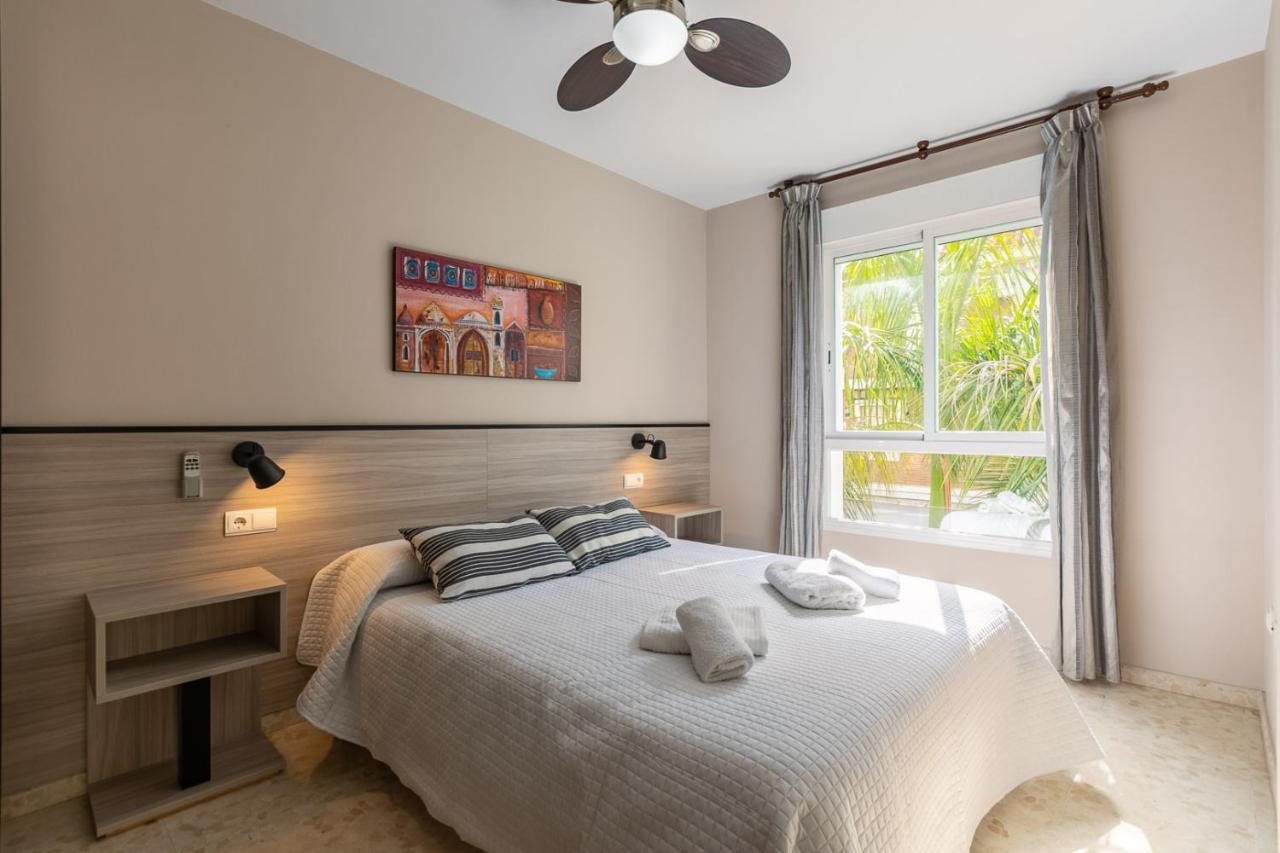 Apartamentos Guerrero Torre Del Mar Dış mekan fotoğraf