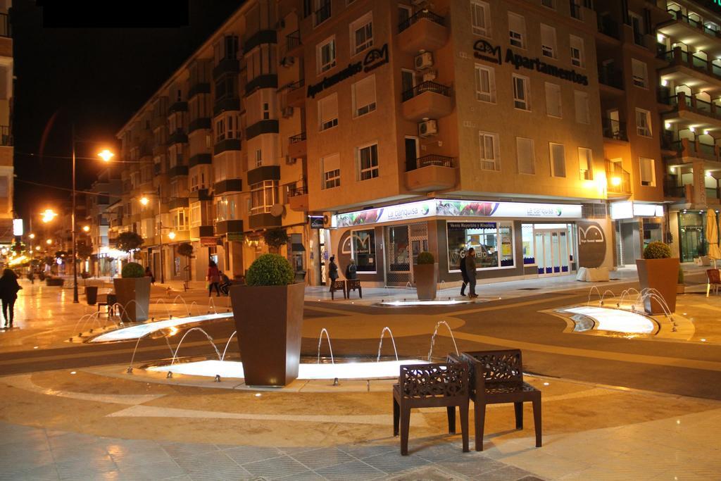 Apartamentos Guerrero Torre Del Mar Dış mekan fotoğraf