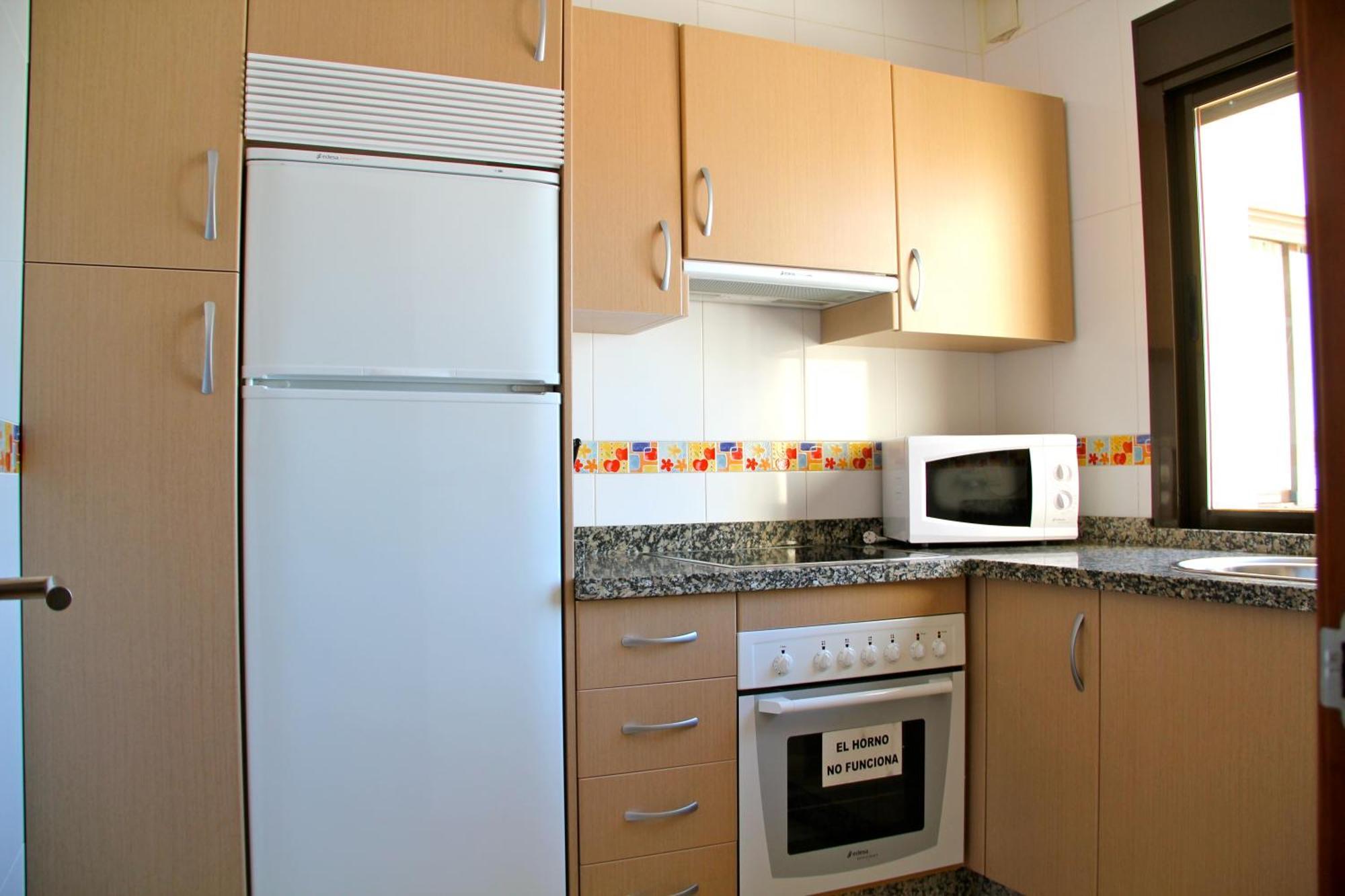 Apartamentos Guerrero Torre Del Mar Oda fotoğraf