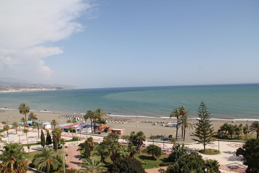 Apartamentos Guerrero Torre Del Mar Dış mekan fotoğraf