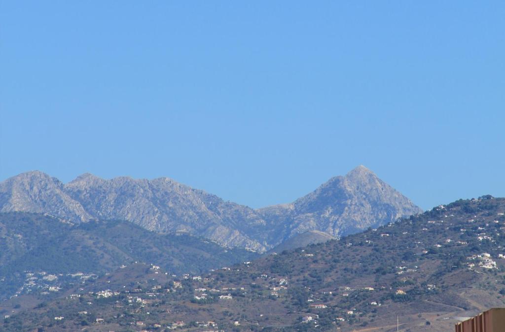 Apartamentos Guerrero Torre Del Mar Dış mekan fotoğraf