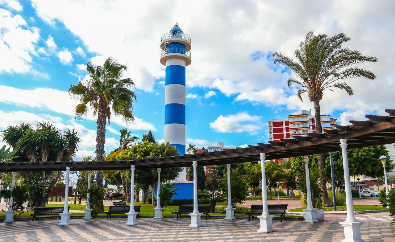 Apartamentos Guerrero Torre Del Mar Dış mekan fotoğraf