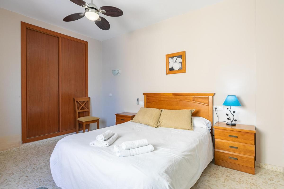 Apartamentos Guerrero Torre Del Mar Dış mekan fotoğraf