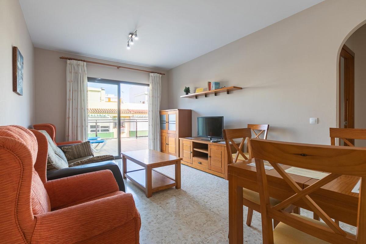 Apartamentos Guerrero Torre Del Mar Dış mekan fotoğraf